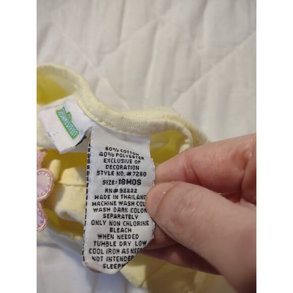 Vintage Y2K Sesame Street Butter Yellow Cardigan 18 Months Lettuce Trim - Picture 4 of 5